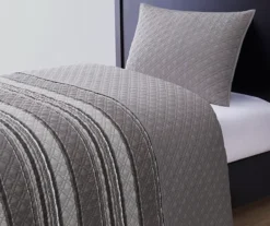 Real Living Quilt Set -Northlight Sales Store 810516745 2