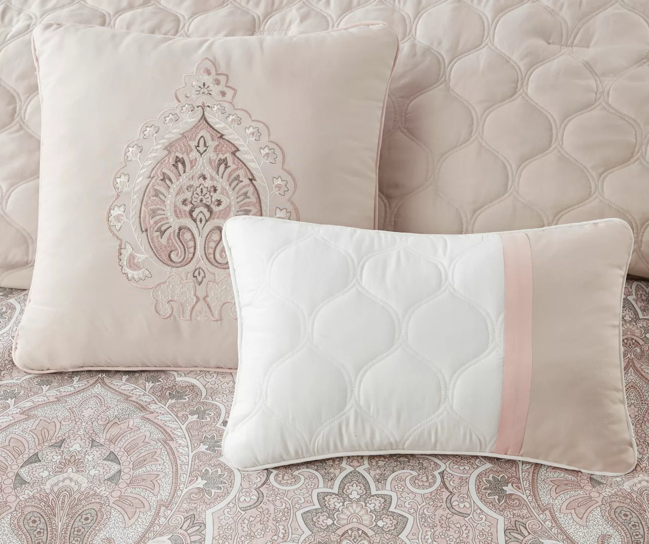 Stacie Blush Queen 8-Piece Comforter Set 11 Stacie Blush Queen 8-Piece Comforter Set - Image 9