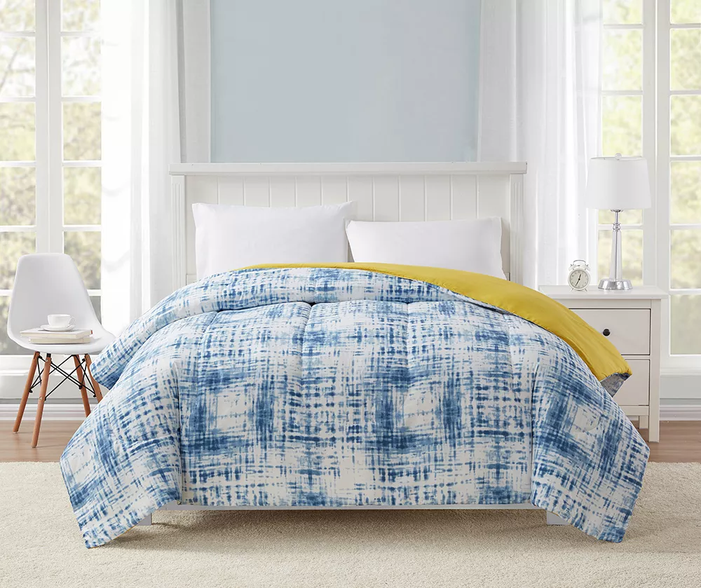 Real Living Blue & White Crosshatch Microfiber Comforter 3 Real Living Blue & White Crosshatch Microfiber Comforter