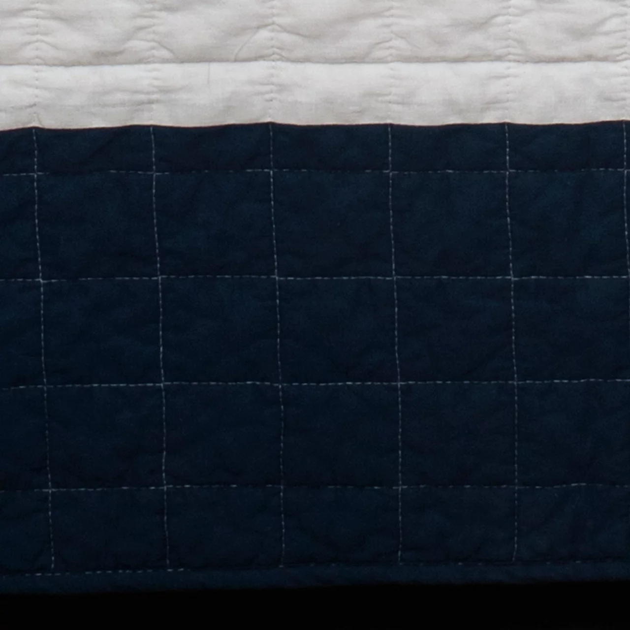 Navy & White Color Block Stripe New Berlin Twin 2-Piece Quilt Set 6 Navy & White Color Block Stripe New Berlin Twin 2-Piece Quilt Set - Image 4