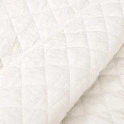 Ava White Diamond-Quilted Full/Queen 3-Piece Quilt Set 13 Ava White Diamond-Quilted Full/Queen 3-Piece Quilt Set -Northlight Sales Store 810552952 11