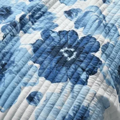 Leah White & Navy Floral Reversible Full/Queen 3-Piece Quilt Set -Northlight Sales Store 810553026 41