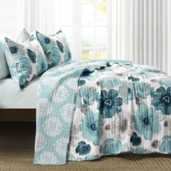 Leah White & Blue Floral Full/Queen 3-Piece Quilt Set -Northlight Sales Store 810553029 11