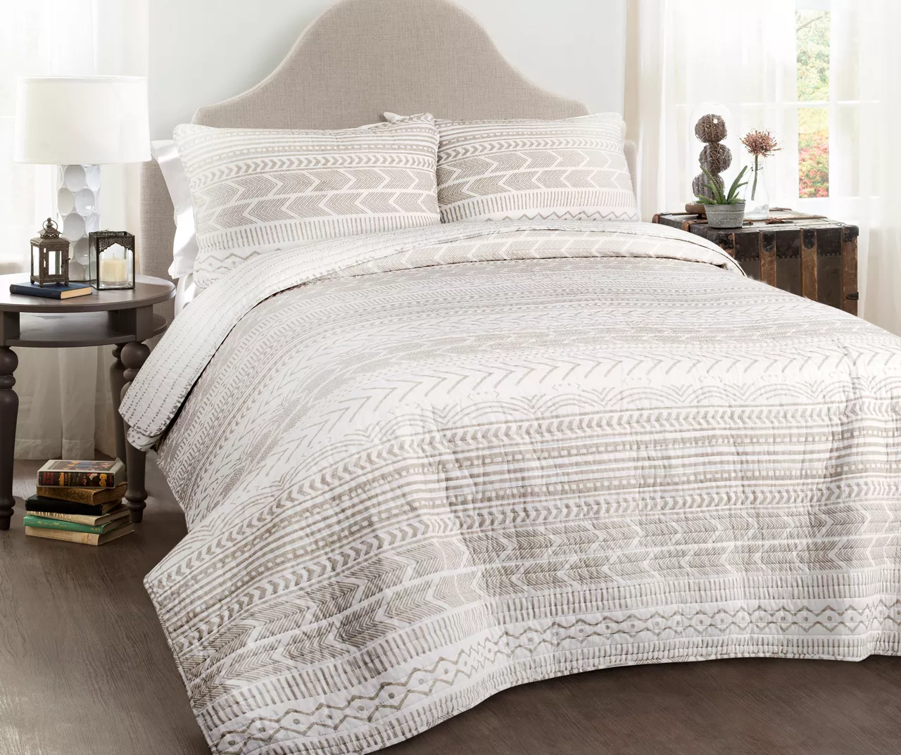 Hygge Geometric Reversible 3-Piece Quilt Set 16 Hygge Geometric Reversible 3-Piece Quilt Set - Image 14