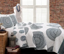 Shaila White & Blue Medallion King 3-Piece Quilt Set