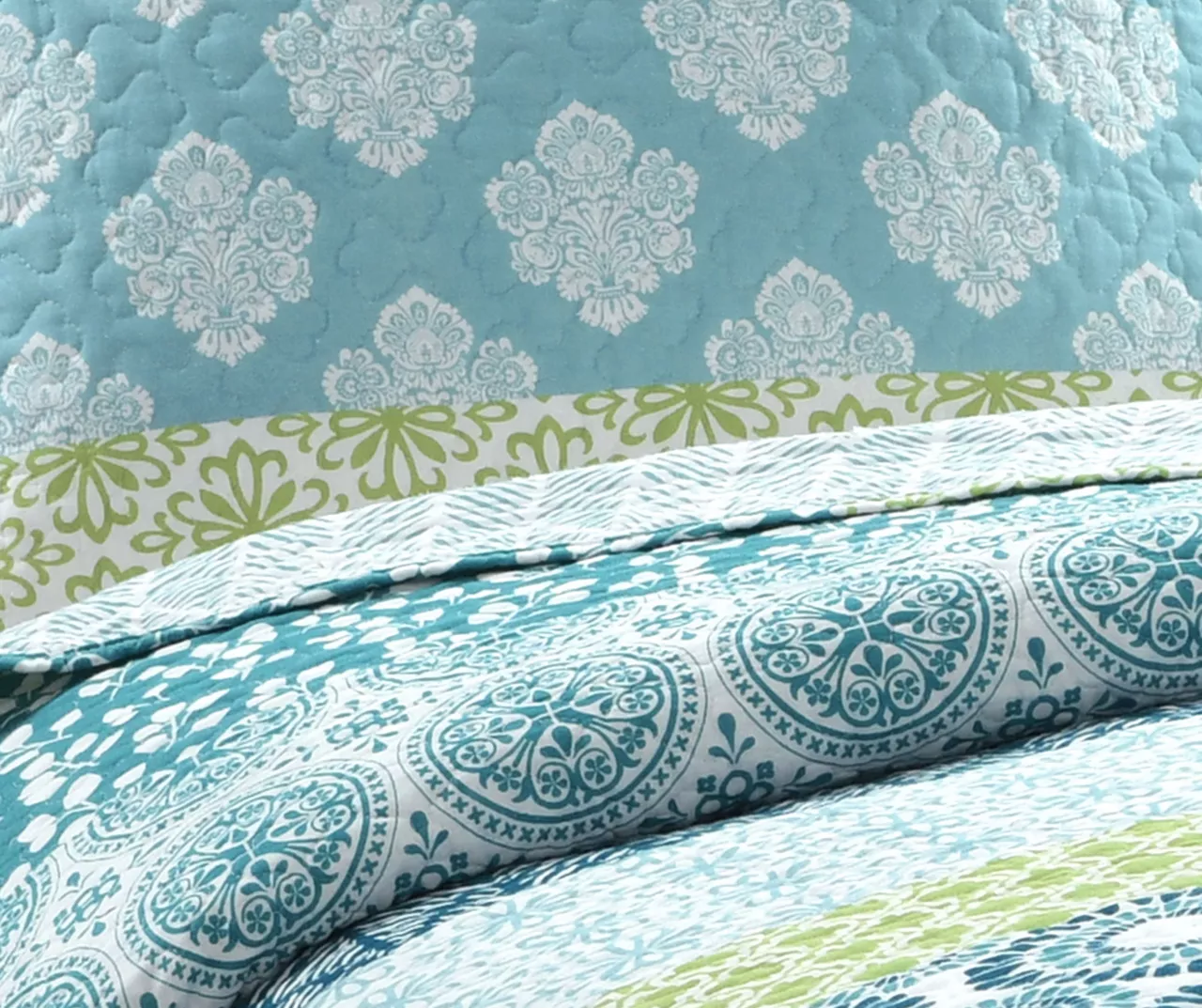 Bohemian Stripe Reversible 3-Piece Quilt Set 11 Bohemian Stripe Reversible 3-Piece Quilt Set - Image 9