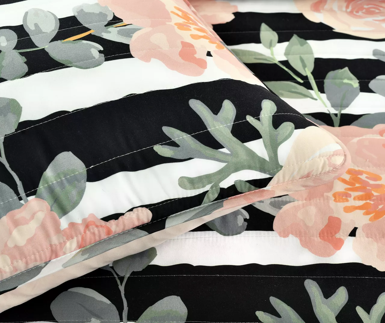 Amara Rose Stripe Reversible 5-Piece Quilt Set 12 Amara Rose Stripe Reversible 5-Piece Quilt Set - Image 10