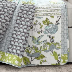 Blue & White Floral Patchwork Roesser Quilted Throw, (50" X 60") -Northlight Sales Store 810553517 2