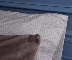 Serta Perfect Sleeper Plush Velvet Comforter Set -Northlight Sales Store 810567513 810567514 810567379 810567381 4