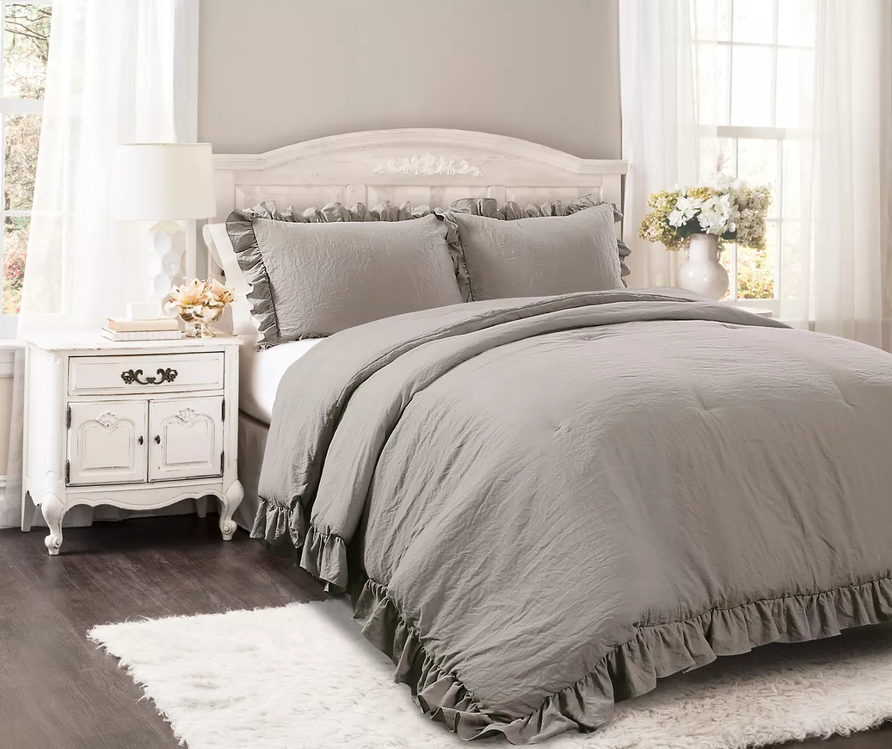 Lush Decor Reyna Ruffle-Trim 3-Piece Comforter Set 21 Lush Decor Reyna Ruffle-Trim 3-Piece Comforter Set - Image 19