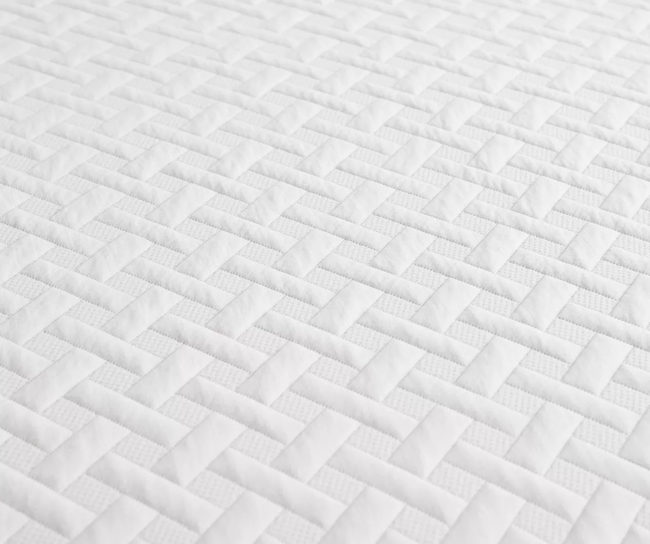 Lucid Comfort Collection 8" Plush Gel Memory Foam Mattress-In-A-Box 8 Lucid Comfort Collection 8" Plush Gel Memory Foam Mattress-In-A-Box - Image 6