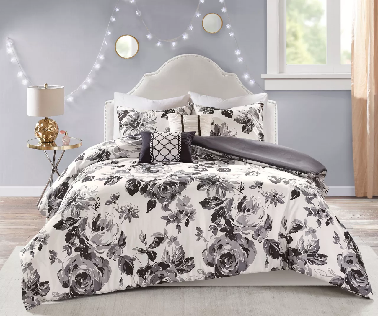 Hannah White & Black Floral Duvet Cover Set 3 Hannah White & Black Floral Duvet Cover Set