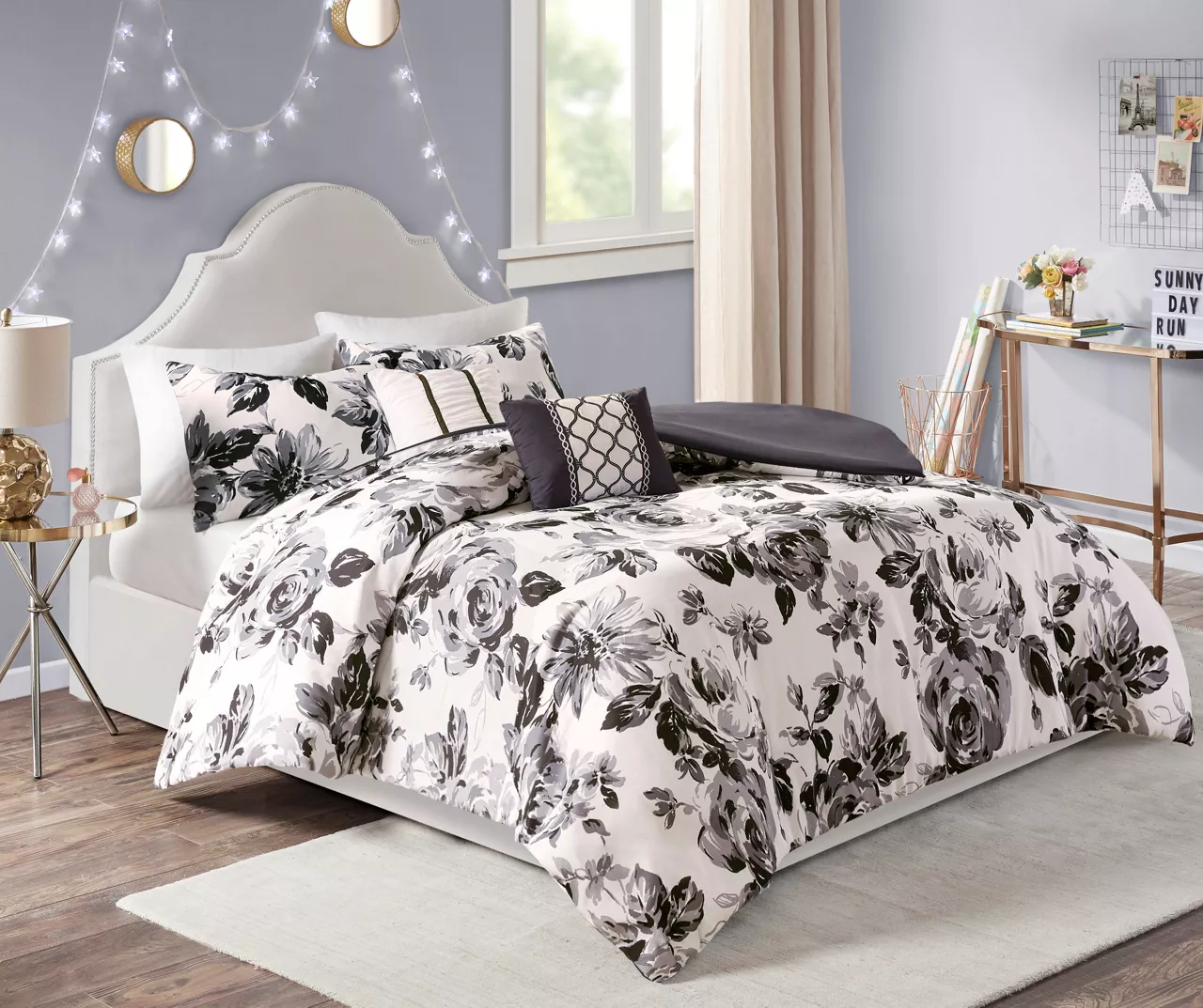 Hannah White & Black Floral Duvet Cover Set 4 Hannah White & Black Floral Duvet Cover Set - Image 2