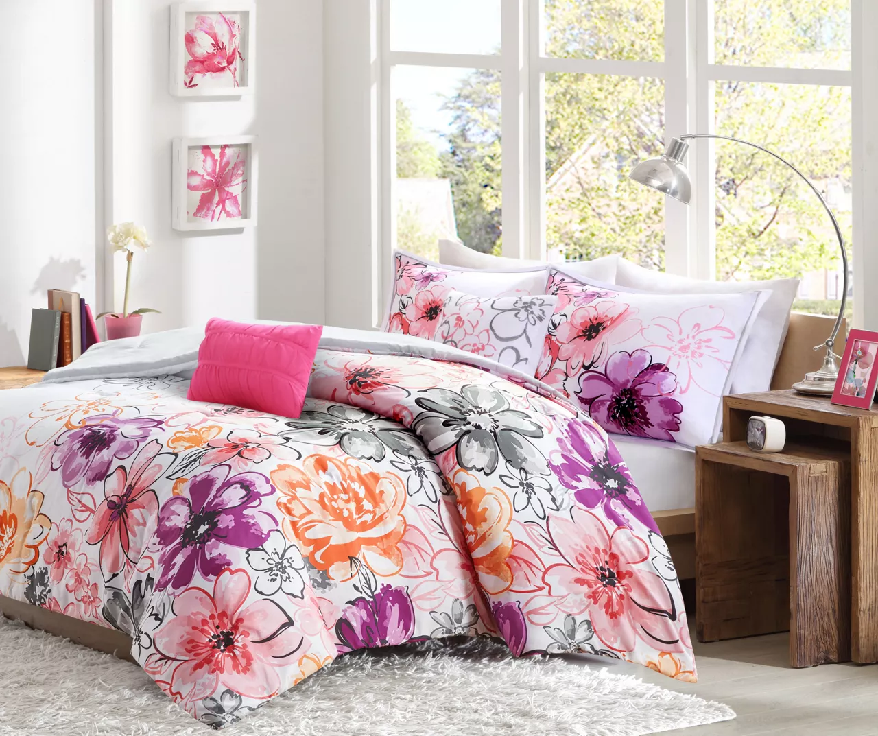 Skye White & Pink Floral King/California King 5-Piece Comforter Set 4 Skye White & Pink Floral King/California King 5-Piece Comforter Set - Image 2