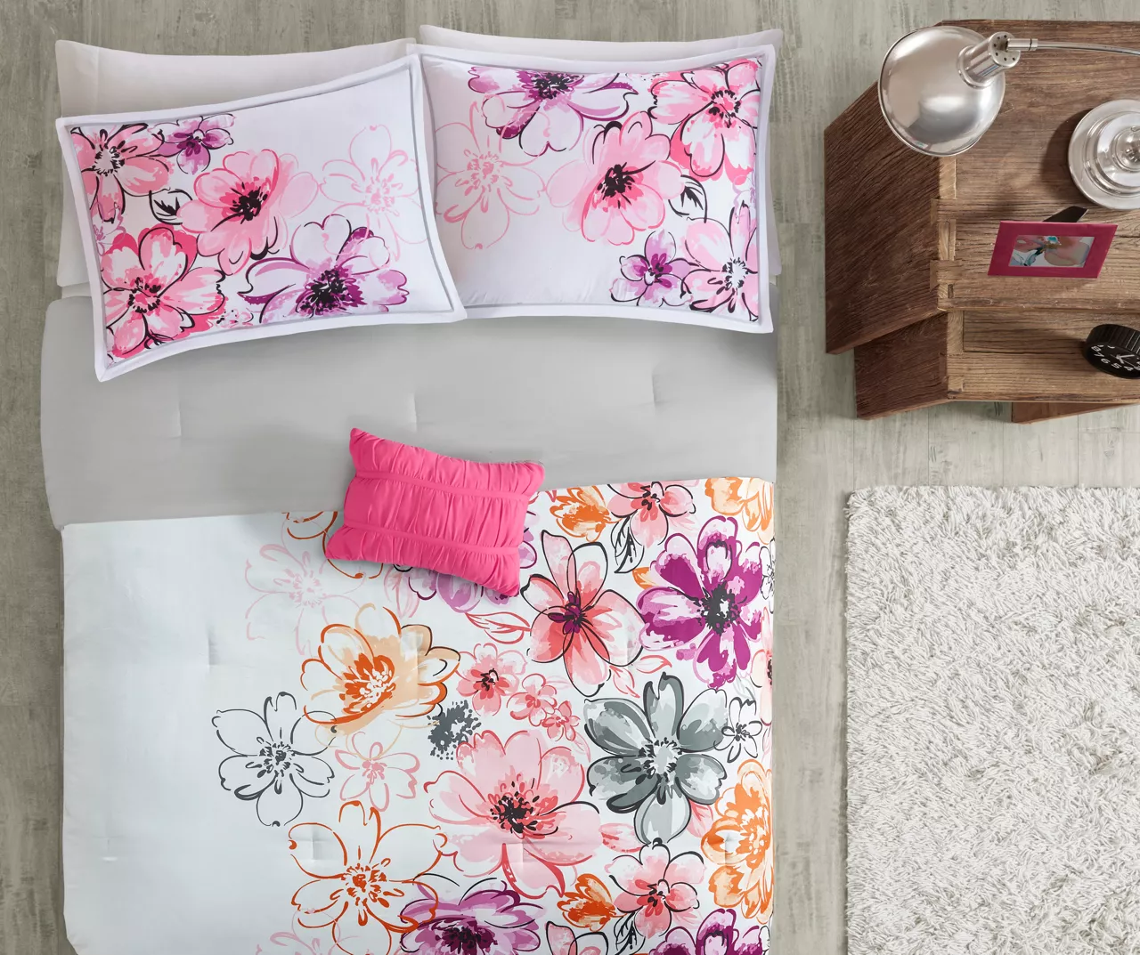 Skye White & Pink Floral King/California King 5-Piece Comforter Set 5 Skye White & Pink Floral King/California King 5-Piece Comforter Set - Image 3
