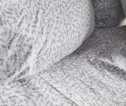 Red & Gray Floral Bed-in-a-Bag Full 14-Piece Bedding Set 17 Red & Gray Floral Bed-in-a-Bag Full 14-Piece Bedding Set -Northlight Sales Store 810593100 810593107 810593106 810594273 A8 6