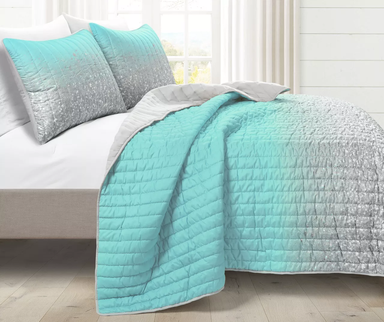 Lush Decor Glitter Ombre Print Quilt Set 3 Lush Decor Glitter Ombre Print Quilt Set