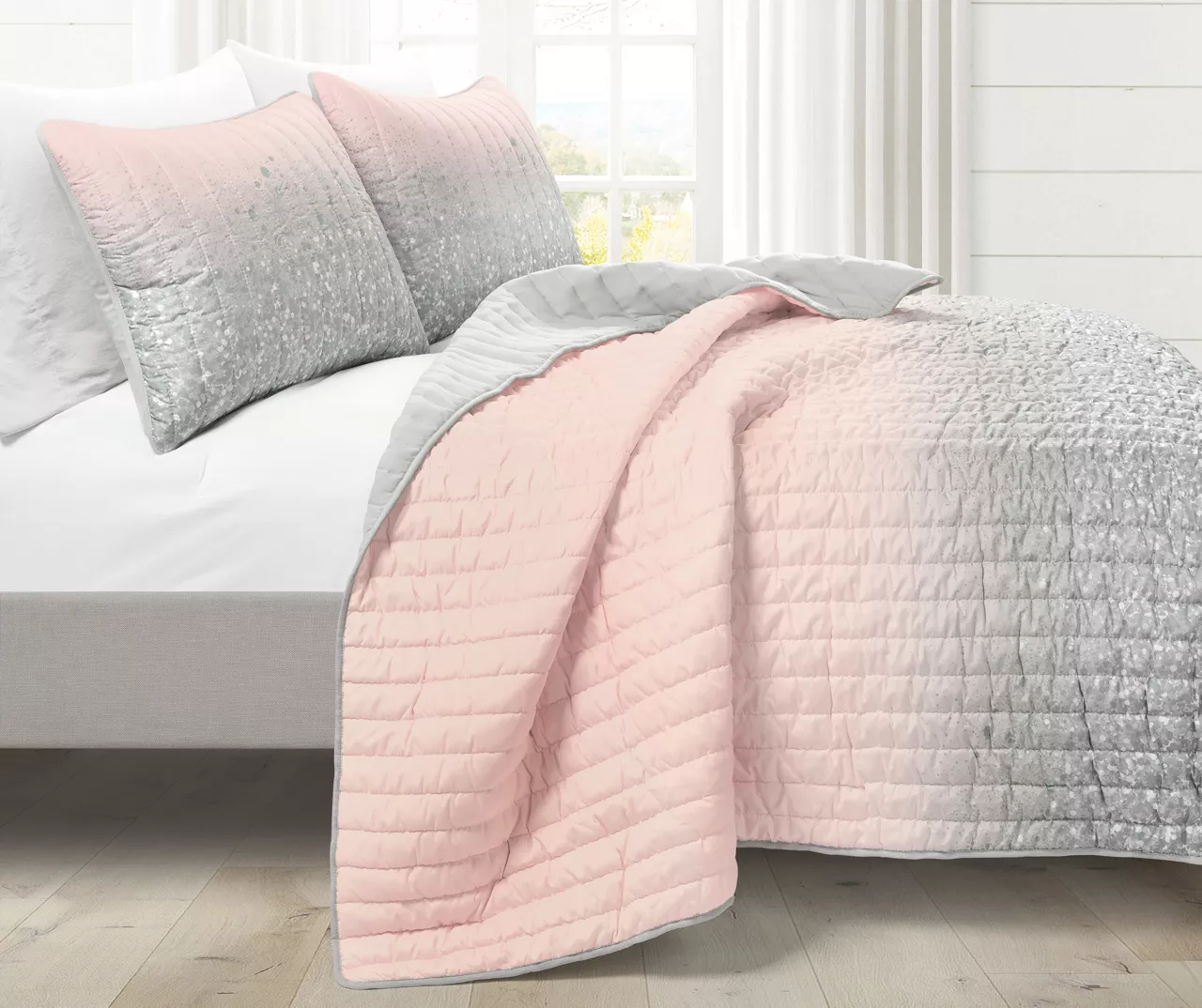 Lush Decor Glitter Ombre Print Quilt Set 5 Lush Decor Glitter Ombre Print Quilt Set - Image 3