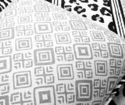 Lush Decor Black & White Animal Print Pattern Block Reversible Quilt Set -Northlight Sales Store 810596031 5