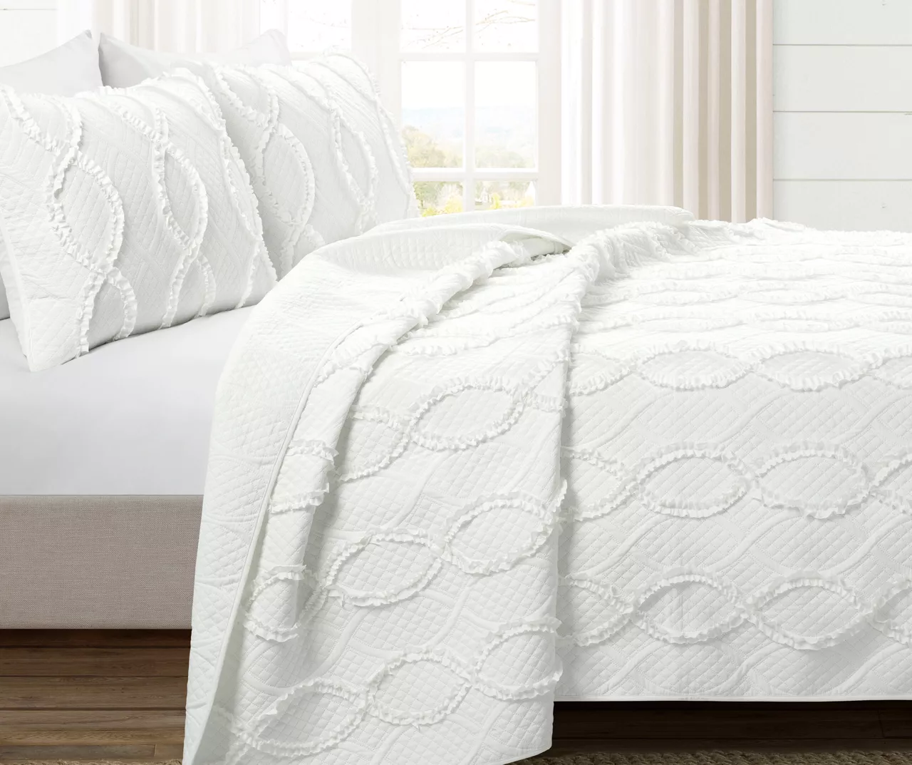 Lush Decor Avon White Ruffled Helix Pattern Quilt Set 10 Lush Decor Avon White Ruffled Helix Pattern Quilt Set - Image 8