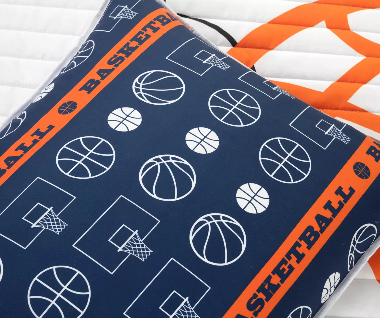 White & Orange Basketball Reversible Full/Queen 5-Piece Quilt Set 8 White & Orange Basketball Reversible Full/Queen 5-Piece Quilt Set - Image 6