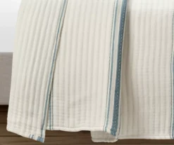 Lush Decor Farmhouse Stripe Quilted Coverlet -Northlight Sales Store 810596073 2