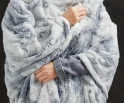 Marselle Marble Faux Fur Heated Throw, (50" X 70") -Northlight Sales Store 810598127 3