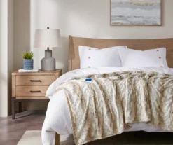 Marselle Stripe Faux Fur Heated Throw, (50" X 70") -Northlight Sales Store 810598129 1