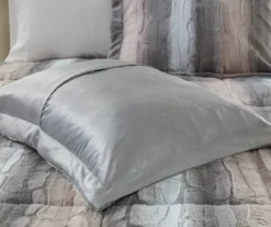Marselle Blush & Gray Stripe Faux Fur King 4-Piece Comforter Set 16 Marselle Blush & Gray Stripe Faux Fur King 4-Piece Comforter Set -Northlight Sales Store 810598176 810598177 6