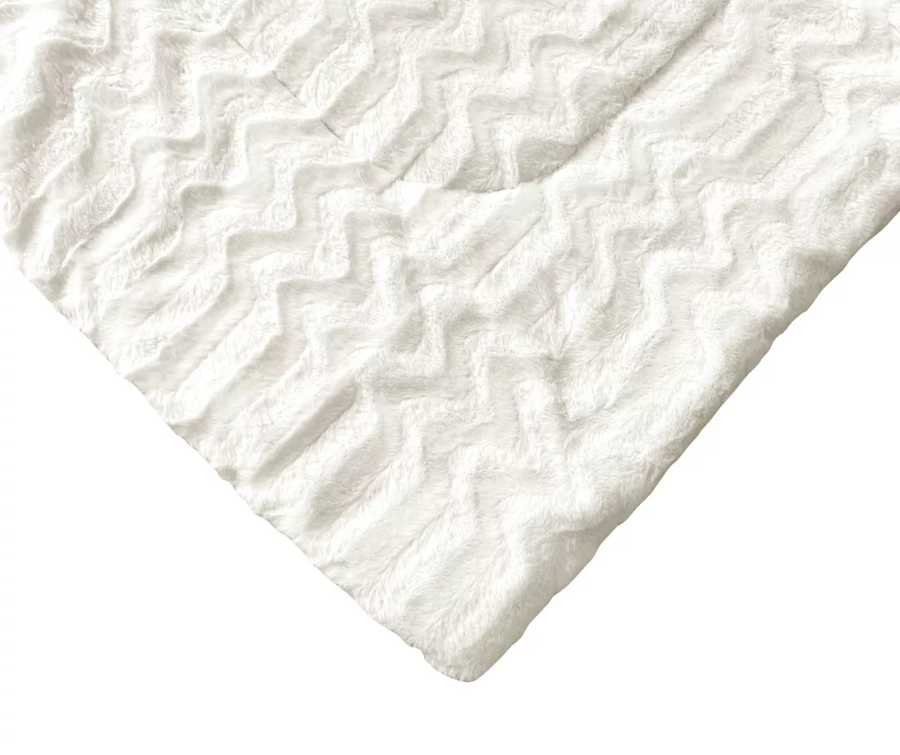 White Chevron Stripe Faux Fur Full/Queen Comforter 7 White Chevron Stripe Faux Fur Full/Queen Comforter - Image 5