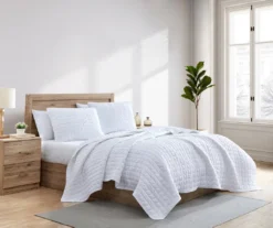 Weston White Chevron-Quilted King 3-Piece Quilt Set